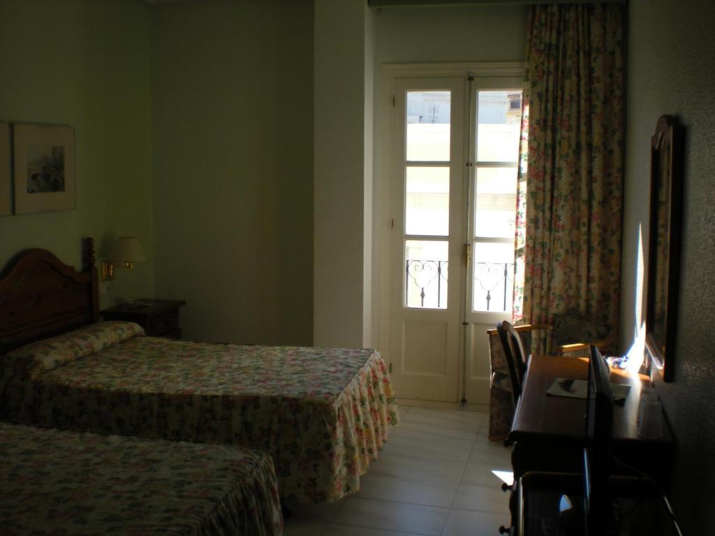 Hotel Terraza Carmona مْبيرا الغرفة الصورة